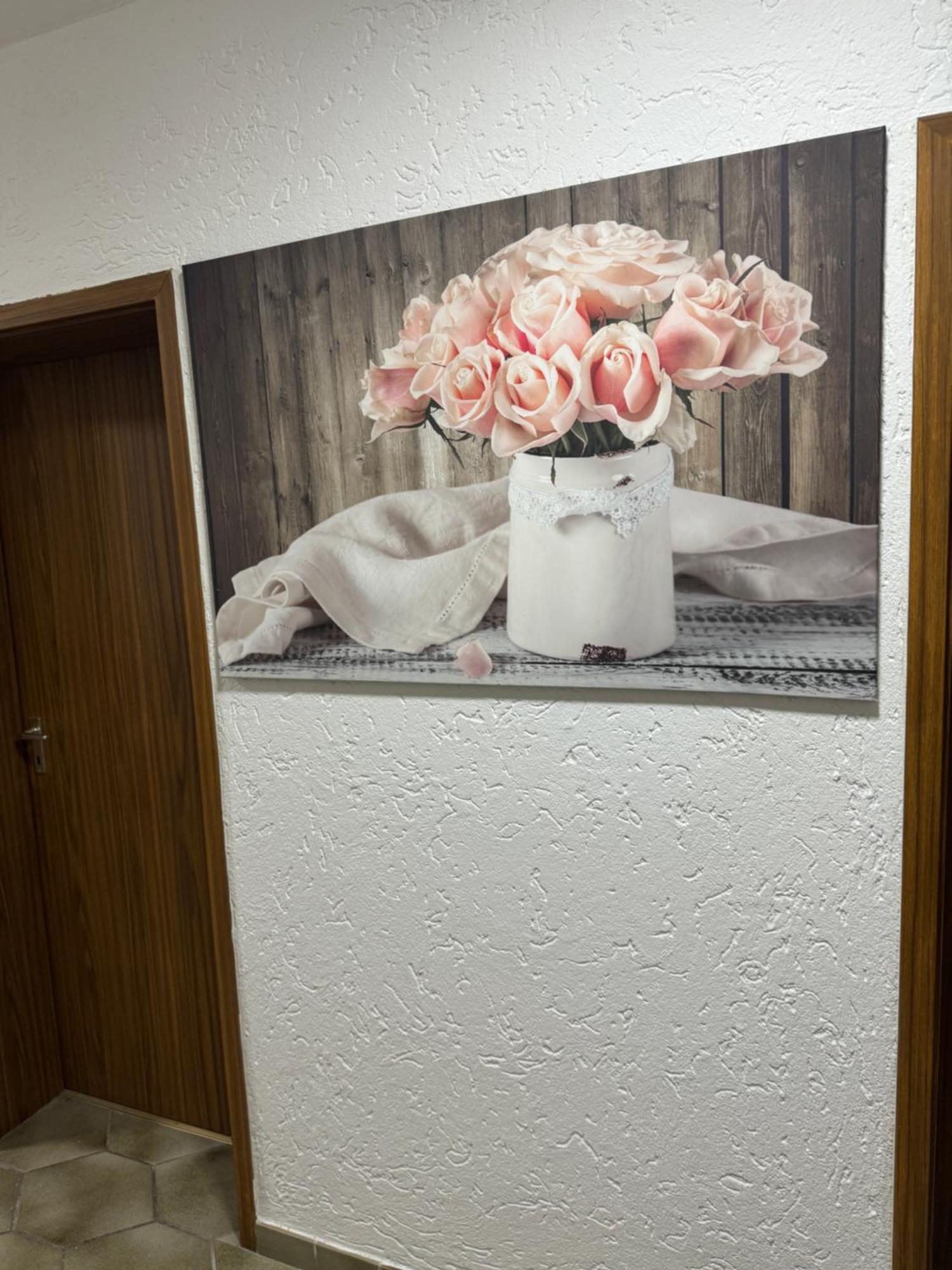 Laras Voll Ausgestattete Gartenwohnung Mit Wlan Und Tv Werne Екстер'єр фото