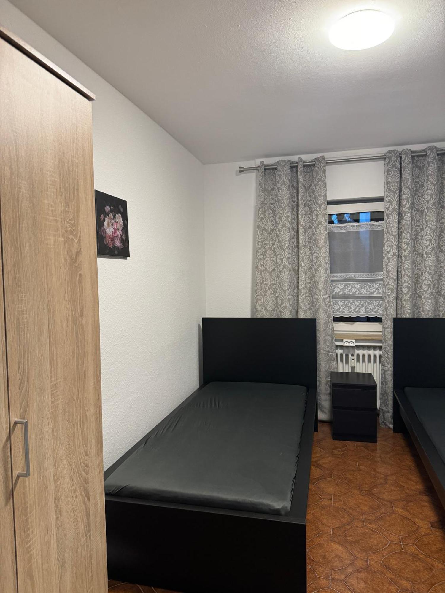 Laras Voll Ausgestattete Gartenwohnung Mit Wlan Und Tv Werne Екстер'єр фото